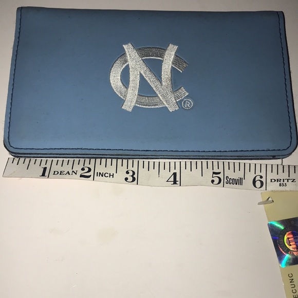 NWT UNC Checkbook/Currency Holder - Picture 6 of 12